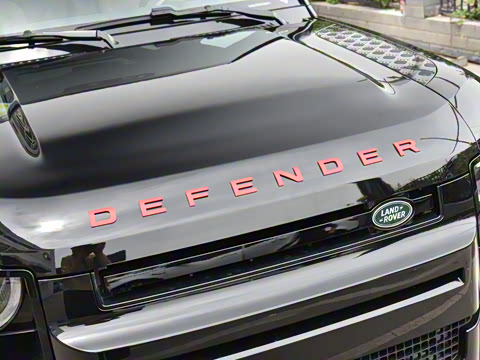 2025�� 90 5.0T V8