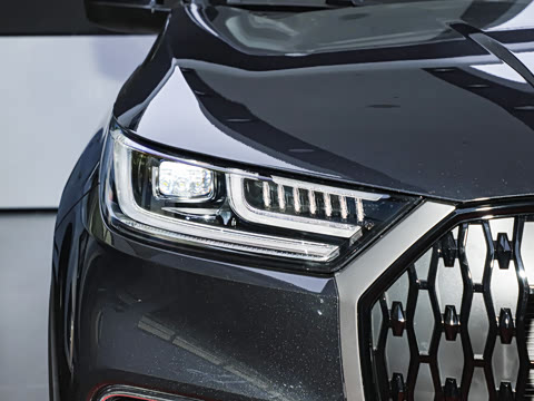 2025�� ׿Խ�� 230TCI �ֶ����ʰ� 7��