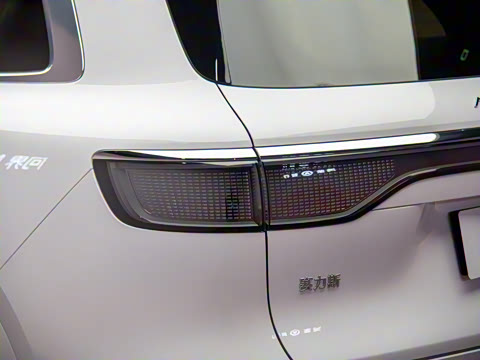 2025�� ���� Ultra�� 53.4kWh 6����