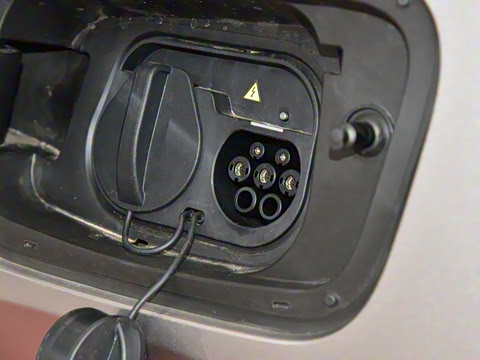 2025�� EM-i 115km ̽��+��