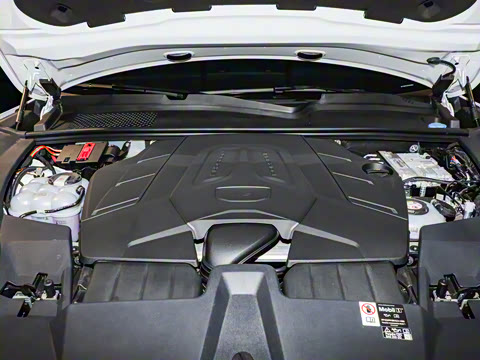 2025�� Cayenne S E-Hybrid 3.0T