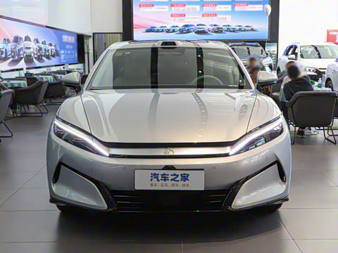 2025�� EV 701KM�����״��콢��