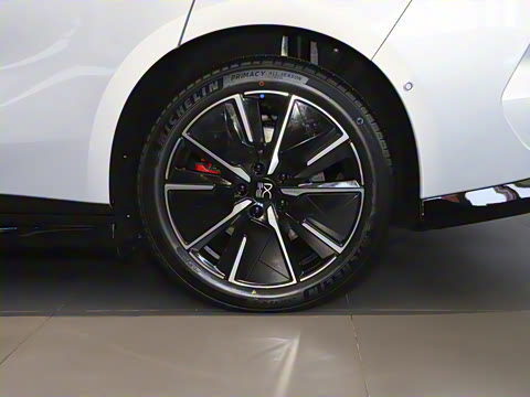 2025�� EV 701KM�����״��콢��