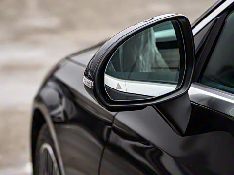 2025�� CLE 260 ���ܳ�