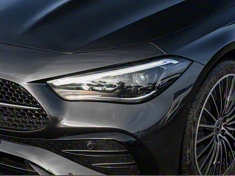 2025�� CLE 260 ���ܳ�