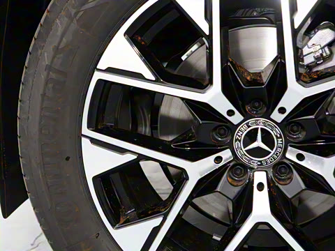 2024�� GLC 260 L 4MATIC ������ 5��