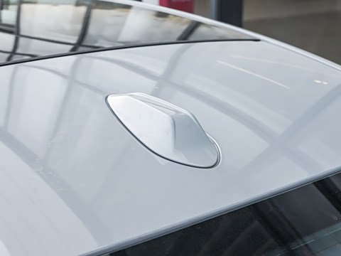 2025�� 225L M�˶���ҹ��װ