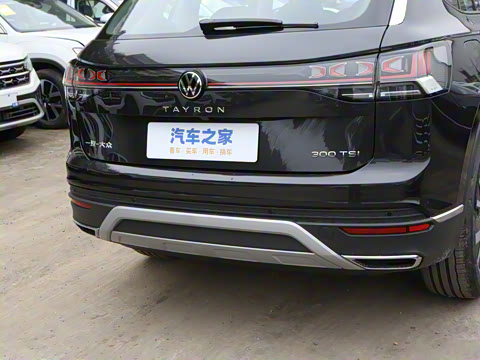 2025�� ������ 300TSI