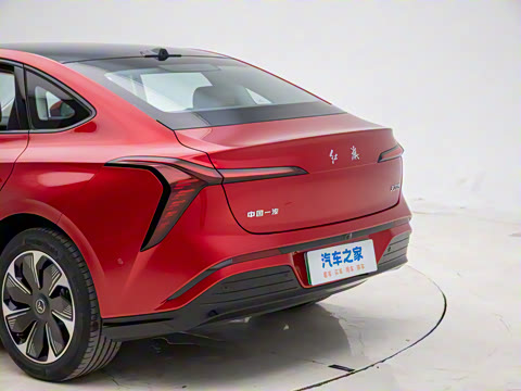 2025�� 750��ѡ��