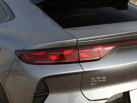 2025�� �Ǽݰ� 550km ׿Խ��