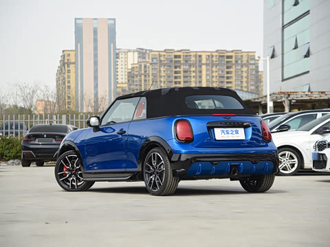 2025�� JOHN COOPER WORKS CABRIO