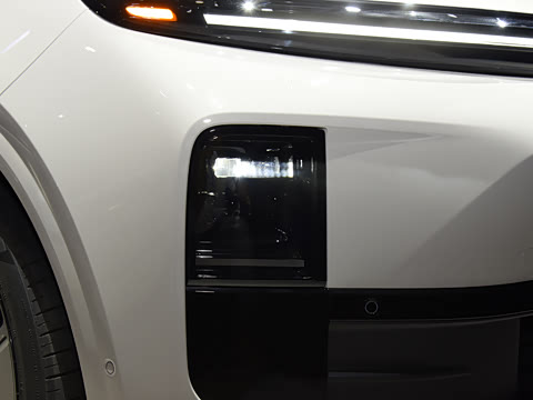 2025�� Max ���ܻ��°�