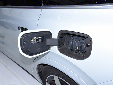 2025�� ����Ultra+ �߶���