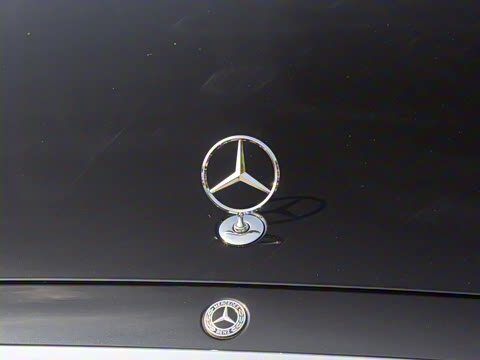 2025�� S 400 L ������