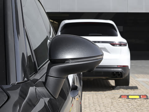 2024�� Macan ��������