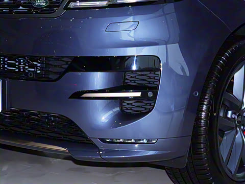 2025�� 400PS Dynamic SE