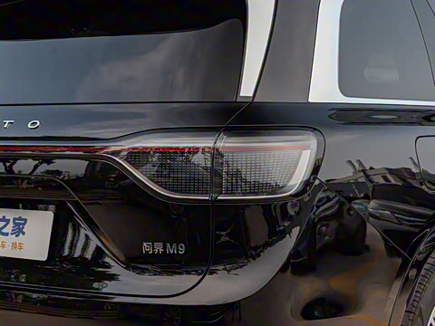 2025�� ���� Max�� 52kWh 5����