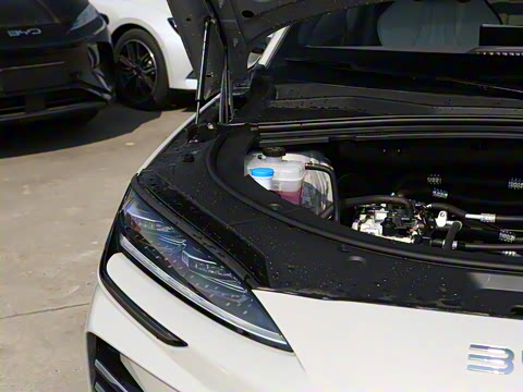 2025�� EV �Ǽݰ� 520km �����