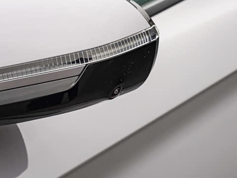 2025�� EV �Ǽݰ� 605KM������