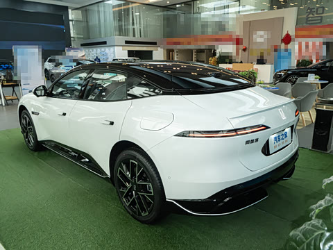 2025�� Max���̰�