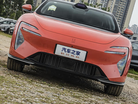 2025�� Max�����