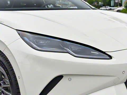 2025�� EV 470KM������