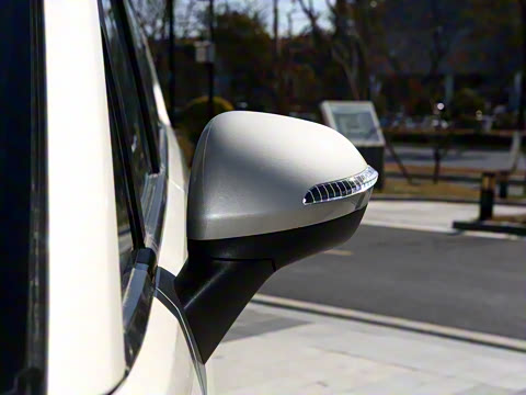 2025�� 1.6L ���������� 7��