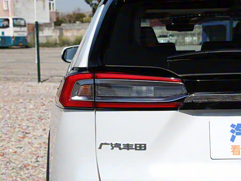 2024�� ˫�� 2.5L E-CVT��������