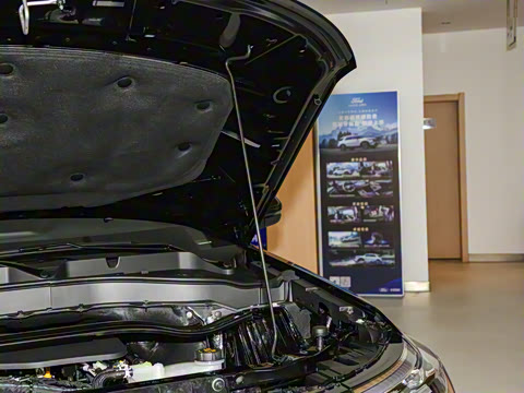 2025�� 2.3T EcoBoost ������Խ�� 5��