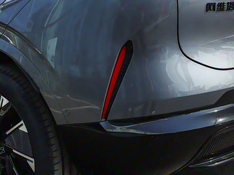 2024�� Pro+���̰�