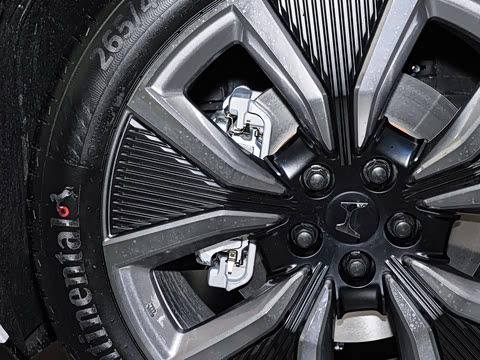 2025�� ����������Pro