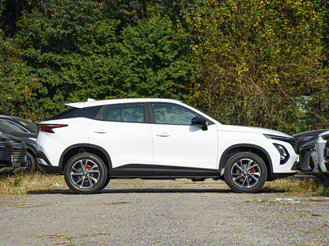 2025�� ���ܰ� 1.5T CVT������