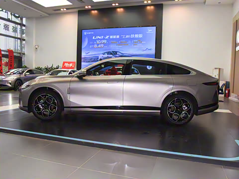 2025�� �������̰� 230�콢��