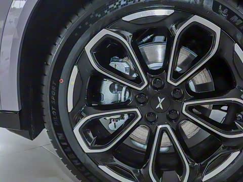 2025�� 625 ������ Max �콢��