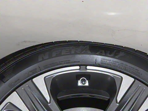 2025�� 2.0T ����