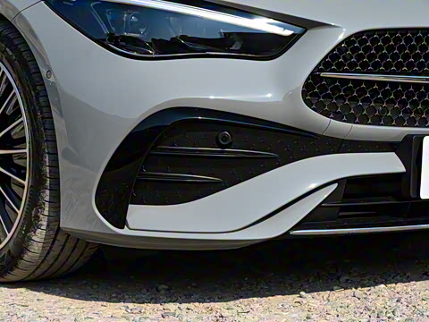 2025�� CLE 260 ���ܳ�