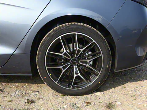 2025�� 650�Ǻ���