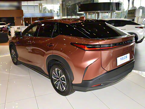 2023�� 300e ������ ���а�