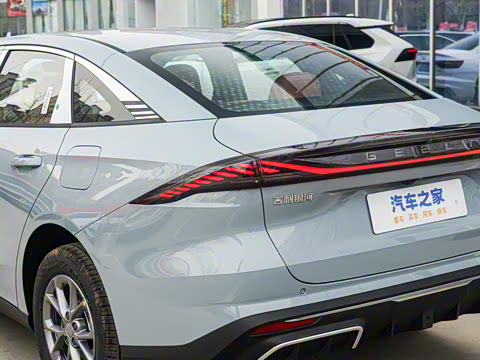 2025�� EM-i 60km ������