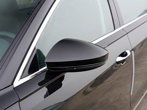 2025�� A8L 45 TFSI quattro ������