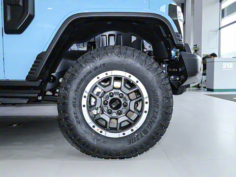 2025�� 2.0T ����