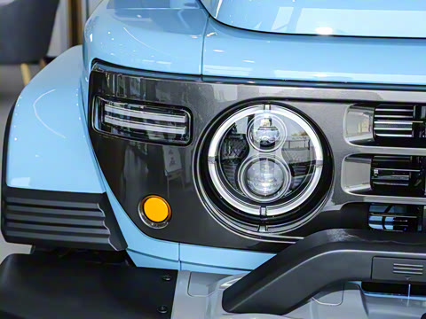 2025�� 2.0T ����