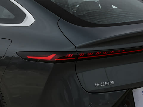 2025�� �������̰� 230�콢��