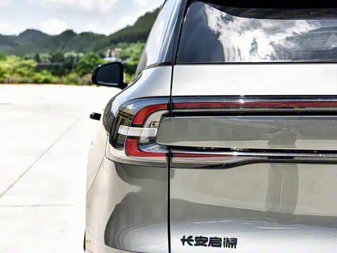 2025�� 215�콢��