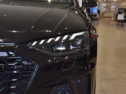 2024�� 40 TFSI ����������(��ҹ��)