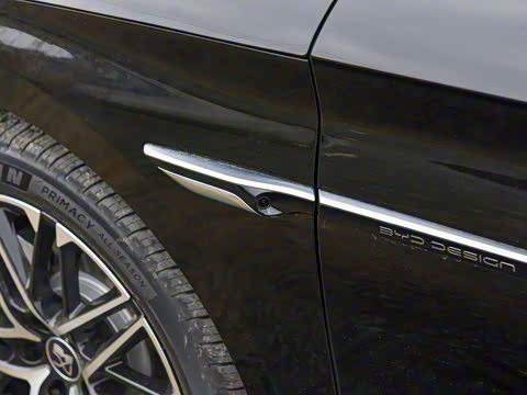 2025�� EV �Ǽݰ� 701KM������