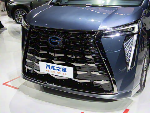 2025�� Ǭ��ϵ�� Ultra ͷ�Ȳ�