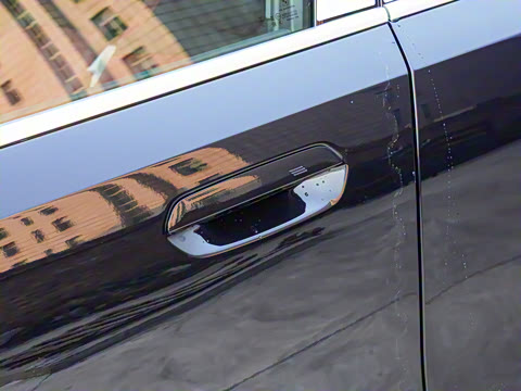 2025�� eDrive 40L M�˶���װ