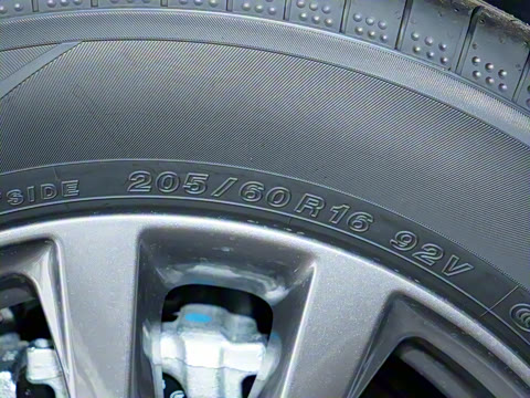 2025�� 2.0L �Զ������