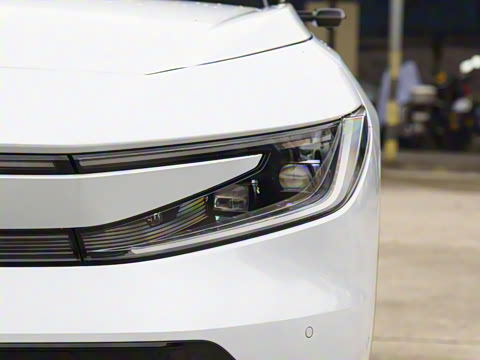 2025�� ����������Max